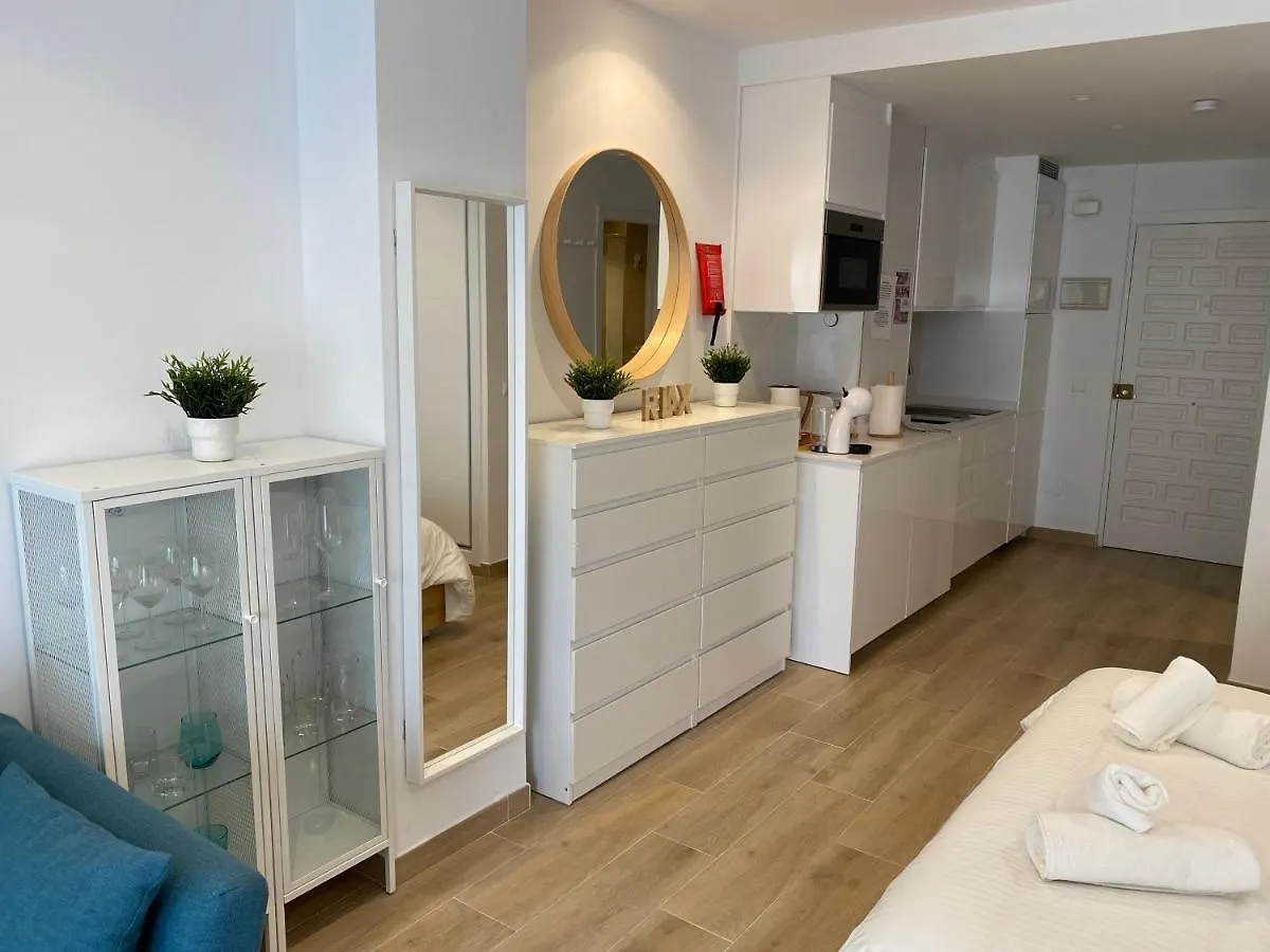 Apartamento Benal Beach Studio Suite 102 Benalmádena